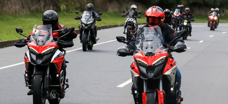 26.04.26 Lounge April 26.04.26 Lounge April