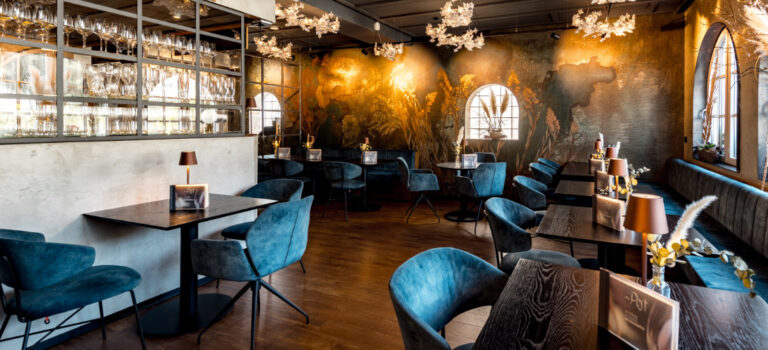 31.08.25 Lounge August
